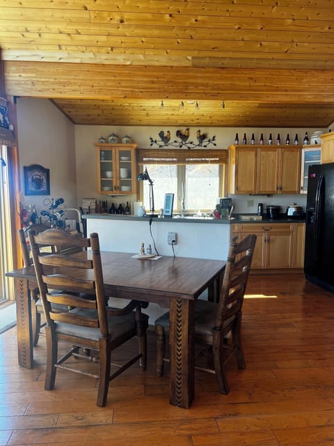 681e11f9-195a-4864-aa49-fa7c1a744bea