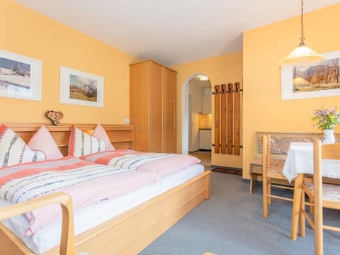 Malitz, Privatvermietung - Appartement/fewo, Dusche, WC, 3 Schlafräume Apartment in Berchtesgadener Land