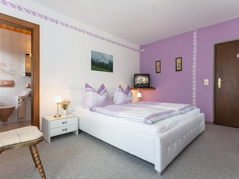 Malitz, Privatvermietung - Appartement/fewo, Dusche, WC, 3 Schlafräume Apartment in Berchtesgadener Land