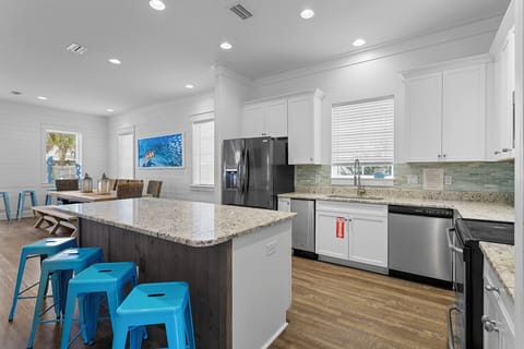 24-Watercolors-Kitchen-Alt