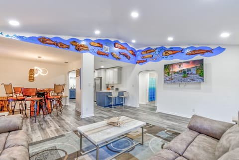 Living room area with Smart TV
