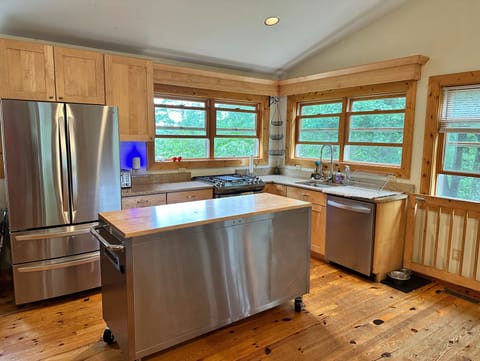 Fully stocked kitchen.