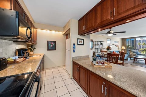 Maui Kaanapali Villas 415 kitchen 2