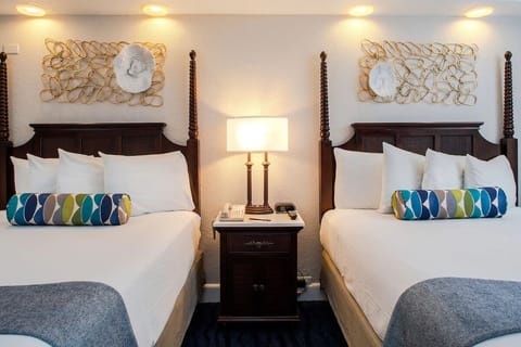 Unit with 2 Queen size beds