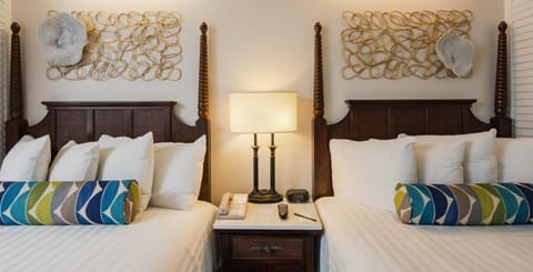 Unit with 2 Double size beds