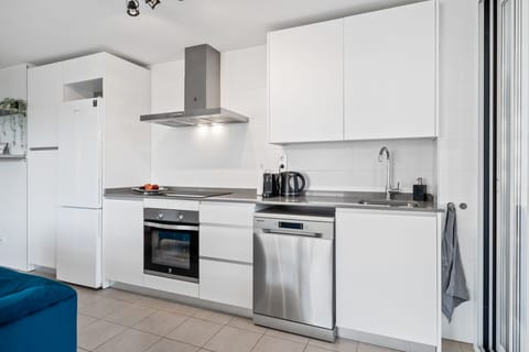 1ea06405-ebe1-4259-8313-d4983ca29b83