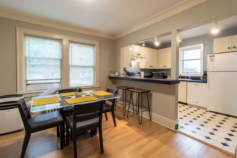 Dining Room & Kitchen