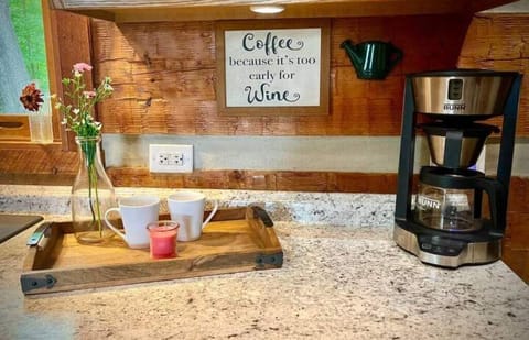 Complimentary coffee!
Keurig and standard available.