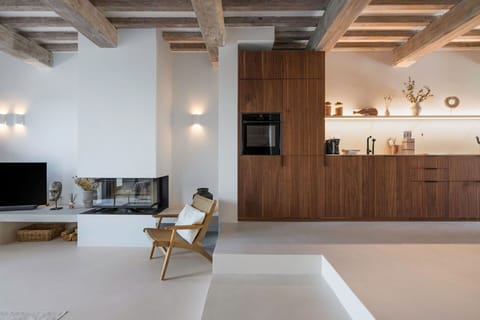 Autumn, Kitchen, Living Room, Spring, Summer