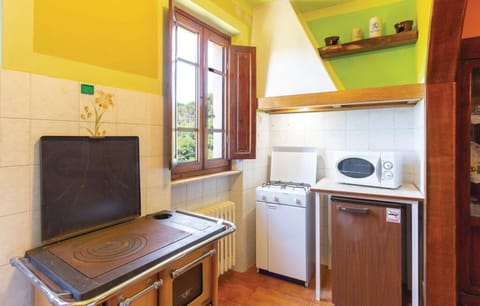 Autumn, Kitchen, Spring, Summer