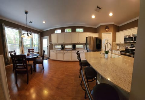 Kitchen with seating area