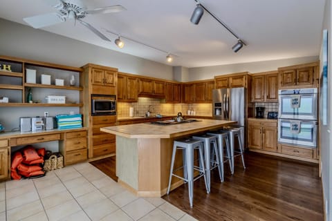 PhotoJan062024,31235AM