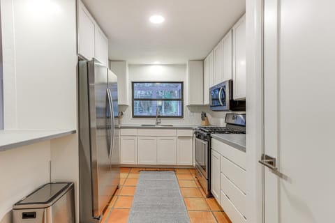 Kitchen | Drip Coffee Maker