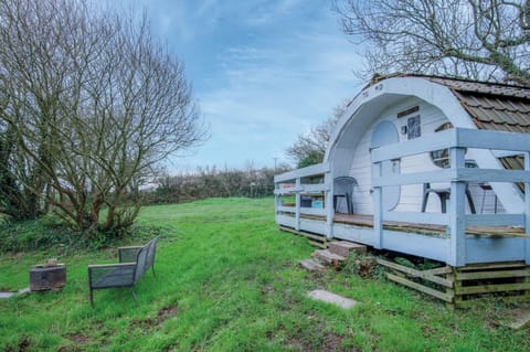 The Pod - 1 Bedroom - Freshwest Beach Retreat (17714)