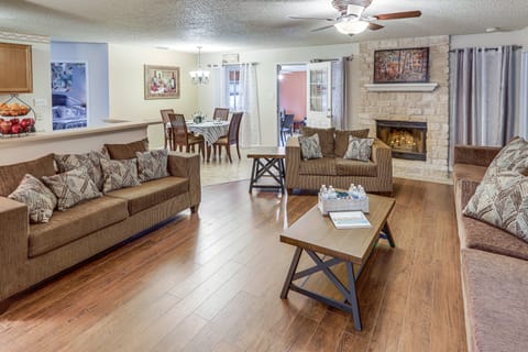 Killeen Vacation Rental | 4BR | 2BA | 1,850 Sq Ft | 1 Step to Enter
