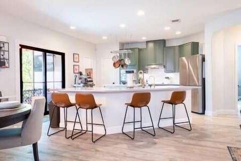 C2cba96e 4537 4a3b 864f 985a395a870e