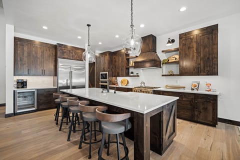 56700 Dancing Rock-07