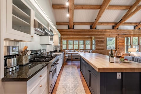 1635FishCrkGuest_JGPhoto-4