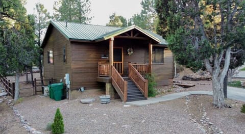 Welcome to the Cozy Hideaway!