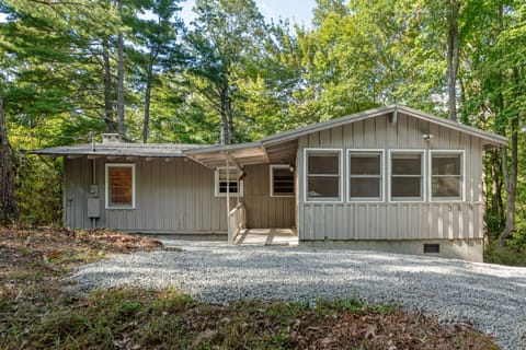 Welcome to the Owl's Nest in Lake Toxaway, NC.