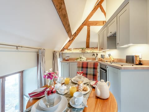 Dining Area | Jinney Ring, Ocle Pychard