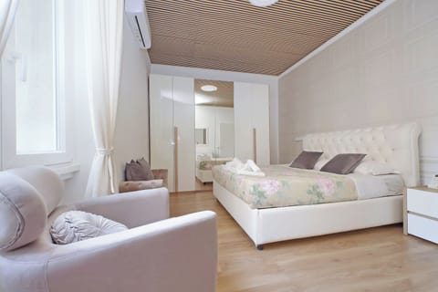 second bedroom, with large double bed
