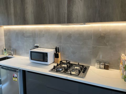 461B9E6B 7950 4EF0 A874 5CDD01371FC5