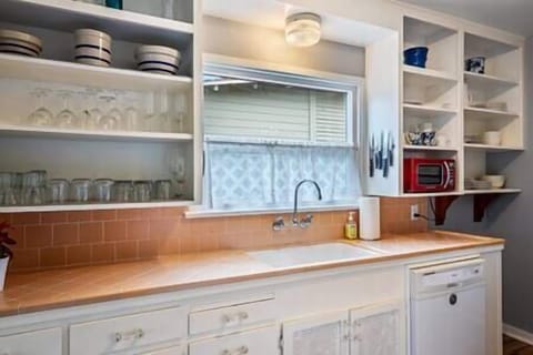 Everything you need to dine in!