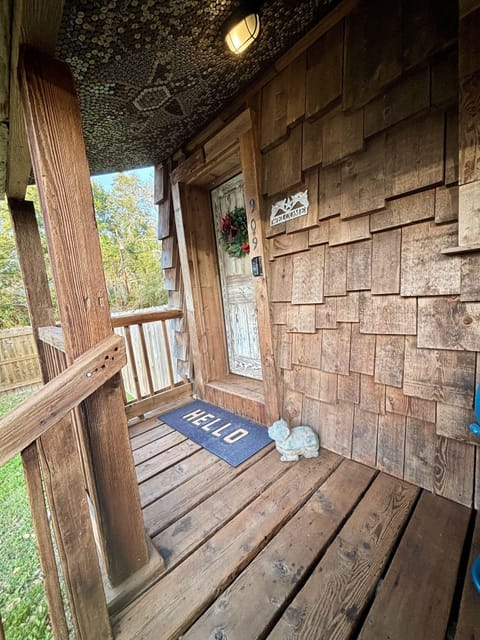 Front Door. Welcome!!!