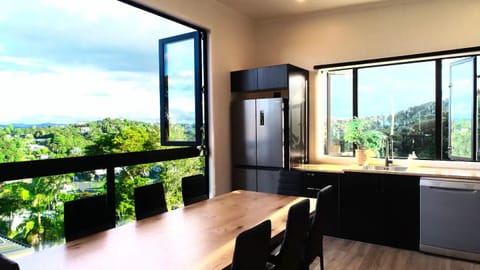 Cook, dine, and relax in one bright, social space.