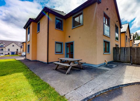 Patio Area at Lakeside Holiday Homes
