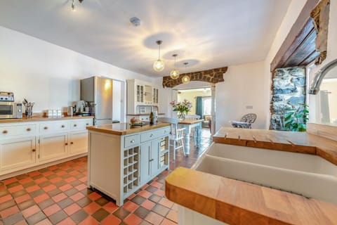 Kitchen - electric range cooker, 2 dishwashers, 2 fridge freezers, coffee machine, fully equipped