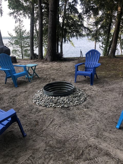 Large sandy fire-pit space for s’mores 😋