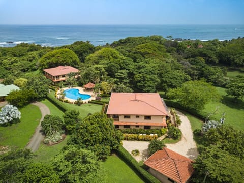 Bird's eye view of Villas Venado.