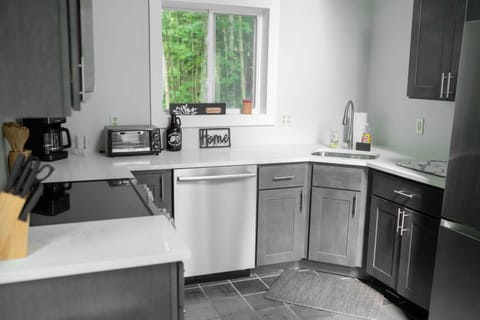 Fully equipped kitchen