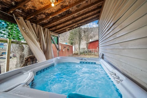 Relax in the hot tub!