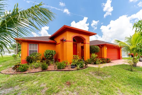 The brightest house on the block! Welcome to The Mango House ... 