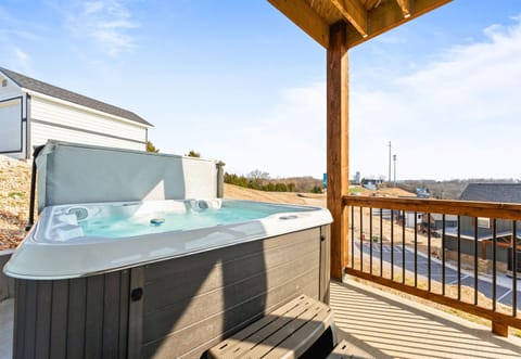 Unwind in the hot tub while soaking in panoramic views, whether you're enjoying the sunshine or a starry night.