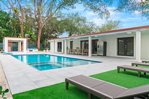 Diving into Luxury: My Personal Paradise Unveiled.