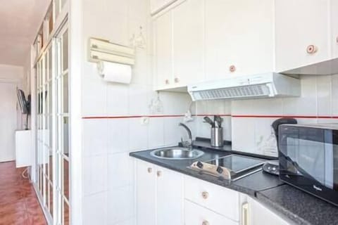 56369a1e-3caa-4a57-9395-82ac4dc041ae