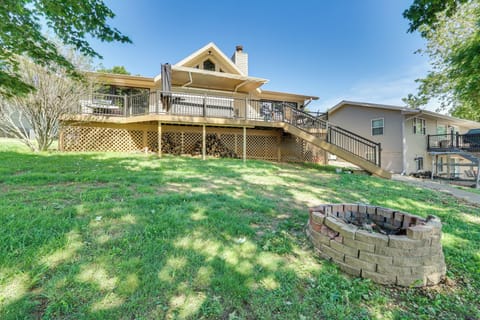 Backyard & Deck | Gas Grill (Propane Provided) | Fire Pit (Some Wood Provided)