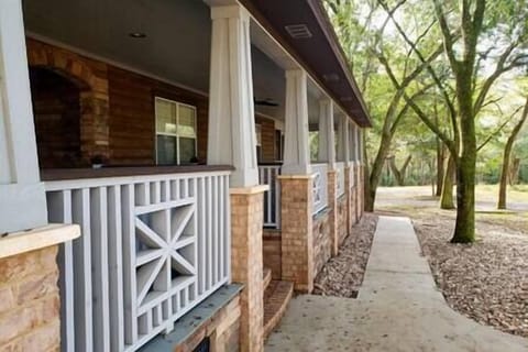 19a8af78 b5f4 427c 83de 93522efd9964