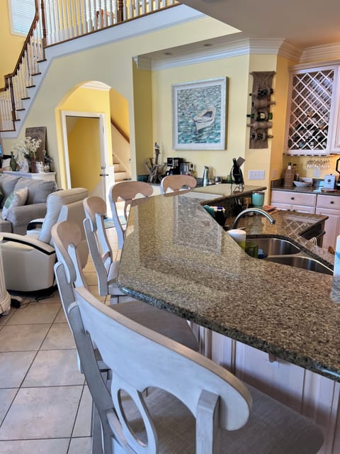 Island and view to livingroom