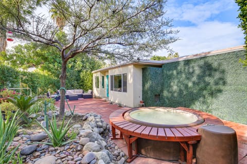 Palm Springs Vacation Rental | Studio | 1BA | 3 Steps to Enter | 800 Sq Ft