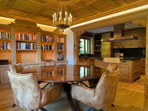 charming dinning table