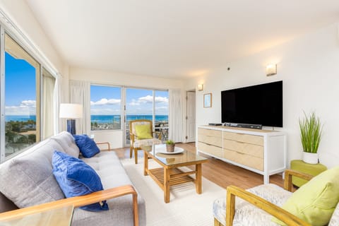 Spectacular ocean view from the living room