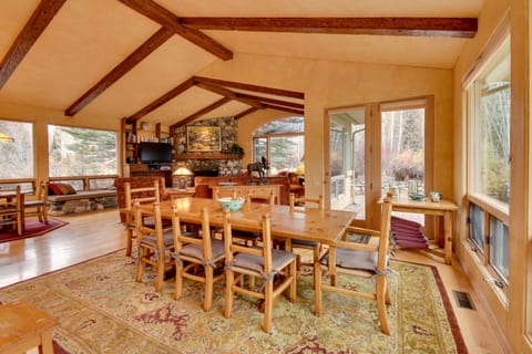Dining Area | Dishware + Flatware