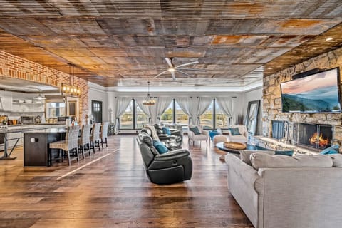 The large windows let in lots of natural light.