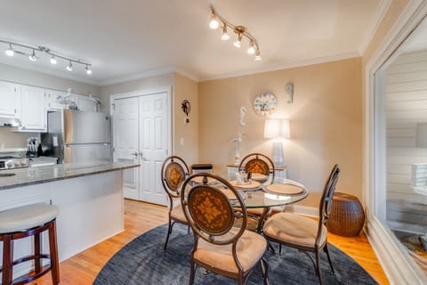 Dining Table - Seating For 4