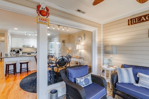 Sun Room - Comfortable Seating